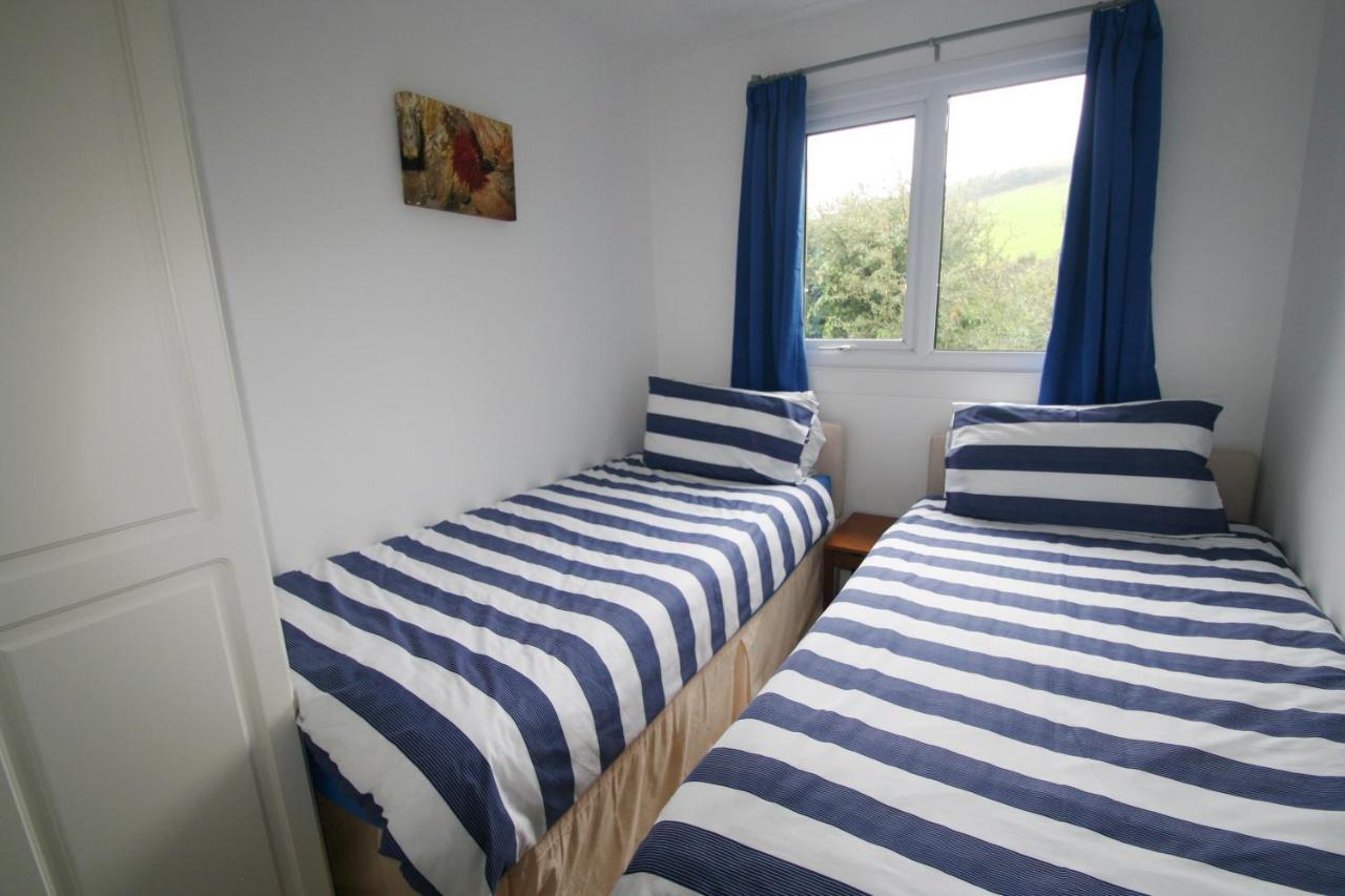 Freshwater Bay Holiday Cottages Pembroke Kültér fotó
