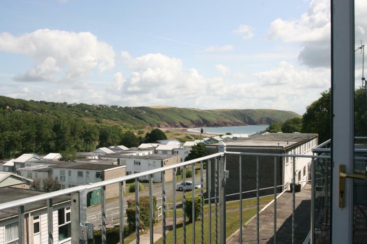 Freshwater Bay Holiday Cottages Pembroke Kültér fotó